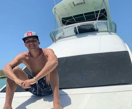 daniel jimenez onlyfans pictures