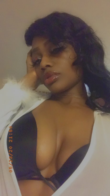 Prettiest Pisces_ leaked nude onlyfans