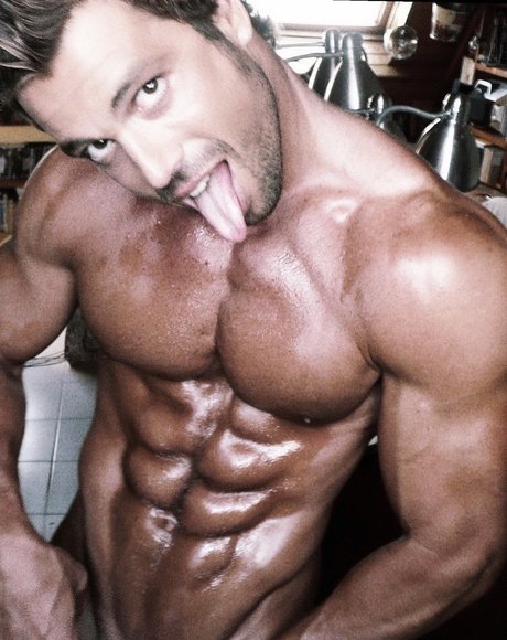 RAFA MART N HOT BOY XXL new onlyfans leaks