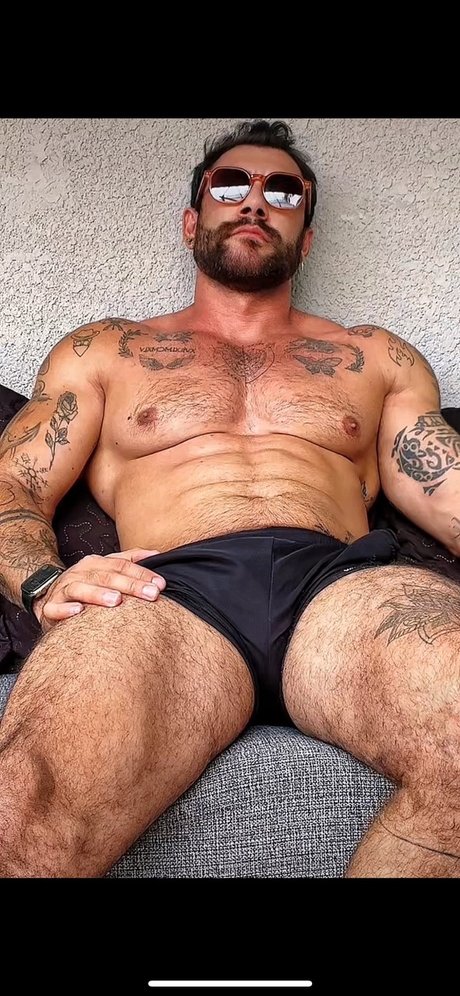 Rafael Enrique free only fans