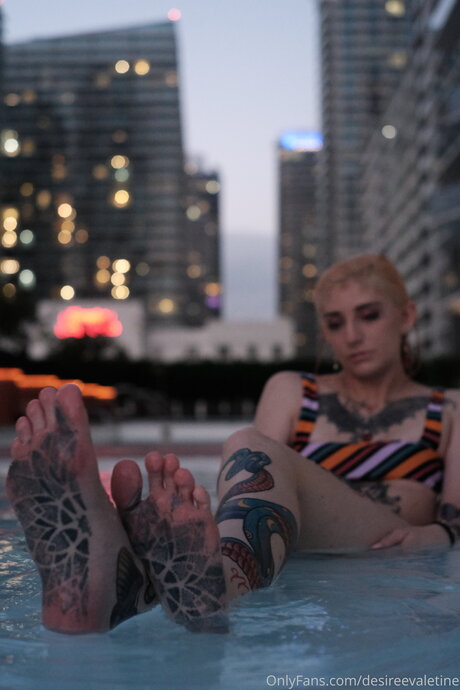 DollFaceDesy onlyfans pictures