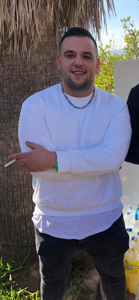 Alexis Barrera naked onlyfans leak