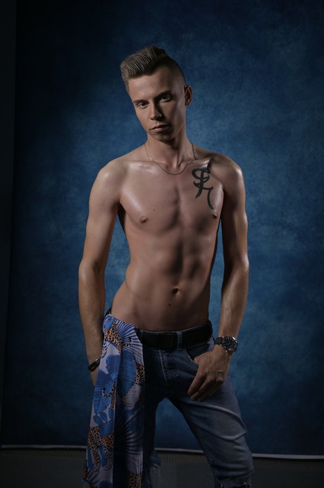 Dudmenn onlyfans strip