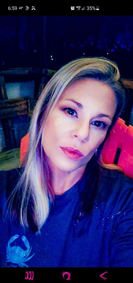 Dixiedime4u nude only fans leaks