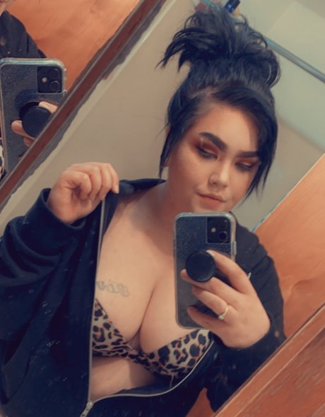 Rachel Reading onlyfans leak porn