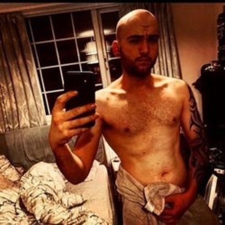 big dick bill nude onlyfans leak