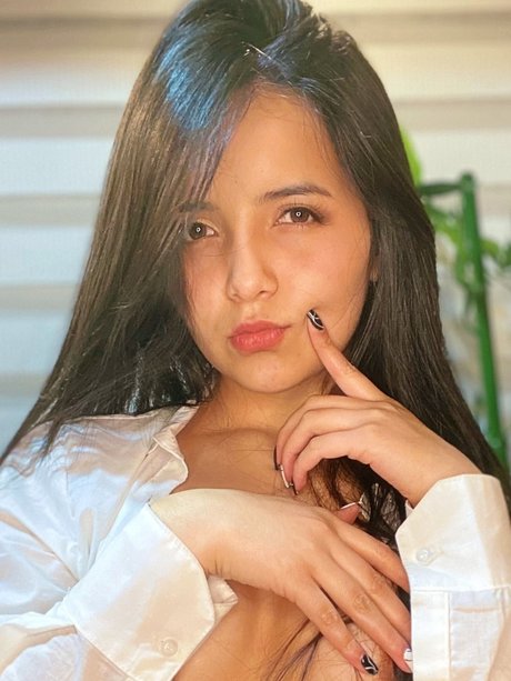 Raychell Black VIP_ onlyfans desnuda