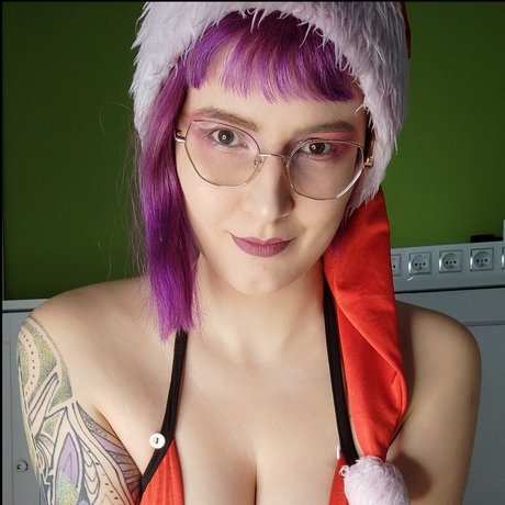 VIP Ria Green amp amp_ strip onlyfans