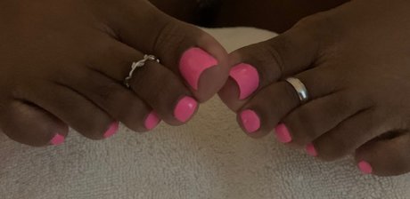 Lady Reverie topless onlyfans