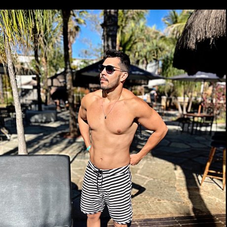 Renato Ribeiro leaked onlyfans.