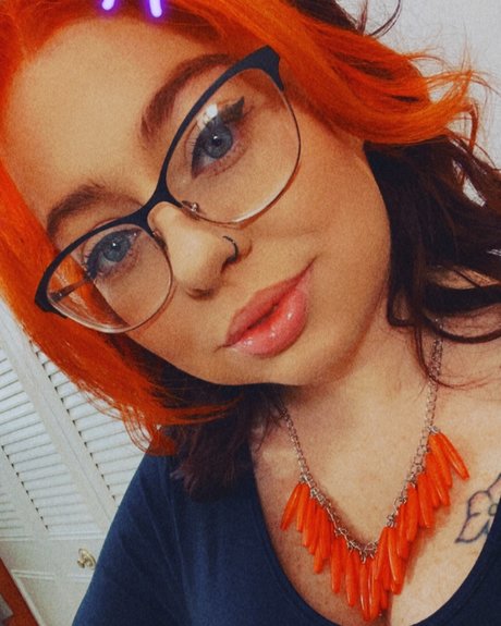 That Redheaded Mylf_ onlyfans nude leaks