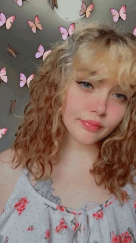 Ronica Peach_ onlyfans naked leaks