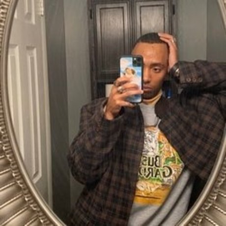 Roman Moore onlyfans uncensored