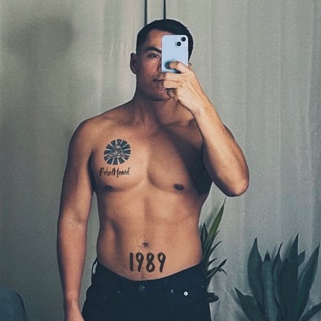 rom n alejandro onlyfans leak ass