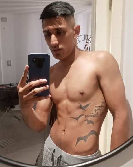Malandro_ onlyfans page