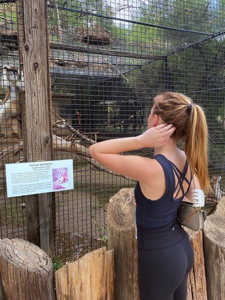 Robin Winters onlyfans nude pics