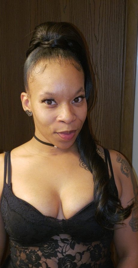 Robin Thickk onlyfans keak