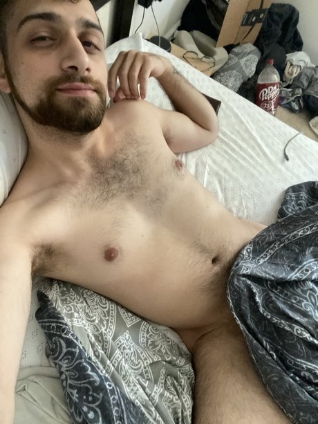 Leo Risings onlyfans pictures