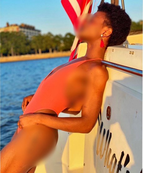 Rina Arem naked only fans