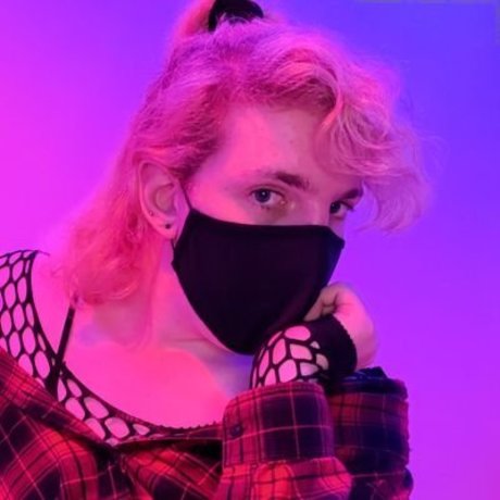 Goth GF Riki onlyfans leaks