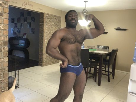 Teddy P naked on onlyfans