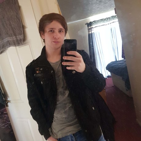 naked men onlyfans hot sexy scene