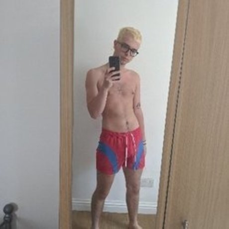 Ryan Galley sexy onlyfans