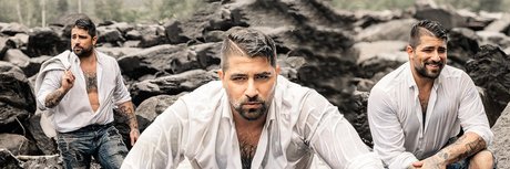 Ryan Bones onlyfans boobs