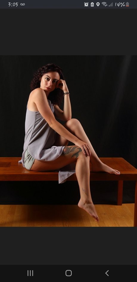 Russian Doll leaks only fans