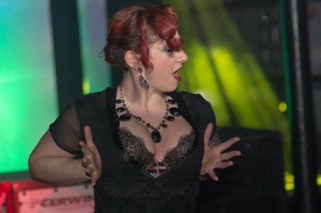 Rose Noir nude porn onlyfans