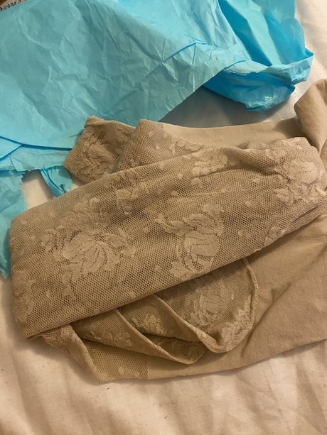 Rosella_ onlyfans content