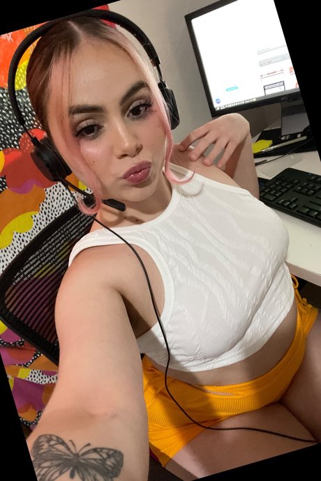 Shortyy DM FOR MENU_ nudes only fans