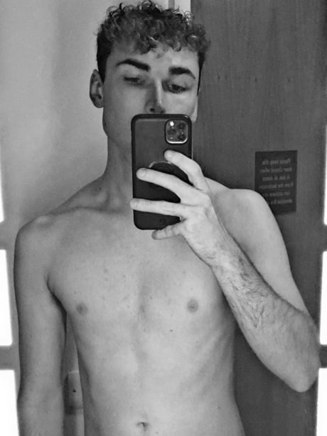 Sam Bell porn onlyfans leak