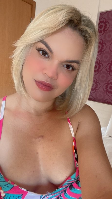 Eduarda Salvatori onlyfans leaks porn