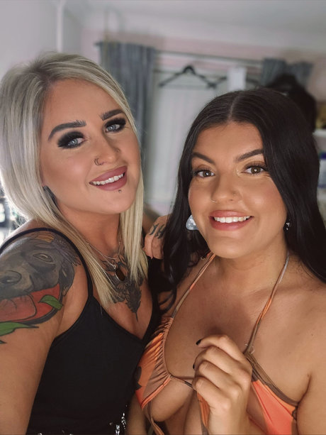 Sally amp amp Jasmine onlyfans leajs