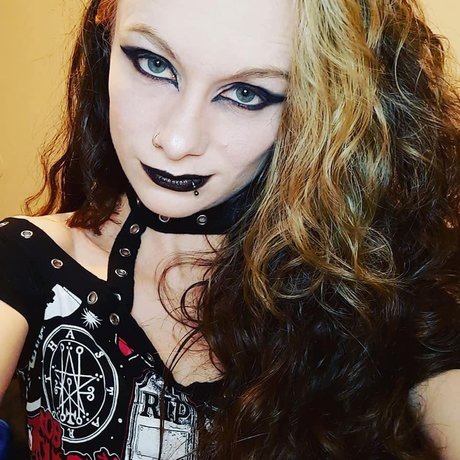 Sajmyne onlyfans creator