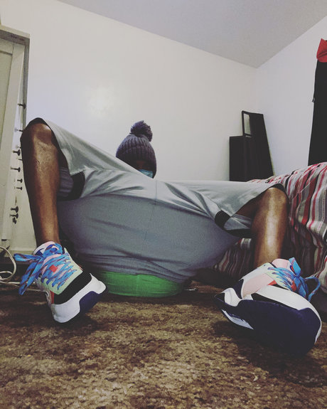 Sagging amp amp Stroking leaked onlyfans.