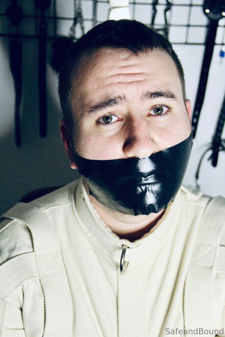 Safe and Bound onlyfans leaked dirtyship