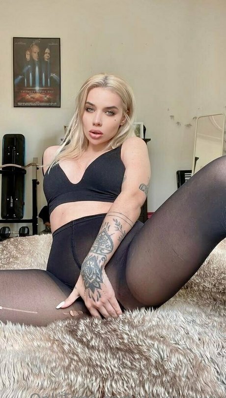 alexis xxxx only fans nude leaks