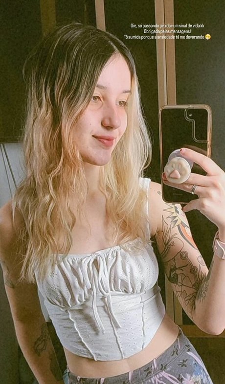 Teteia feet onlyfans