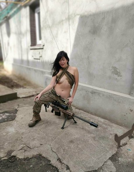 modeltechie onlyfans explicit content