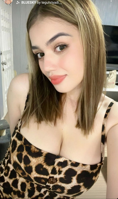 Karina Johnson onlyfans lesk