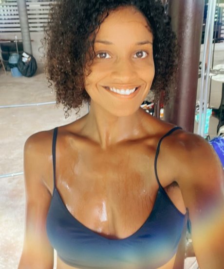 Aude Legastelois onlyfans leaked