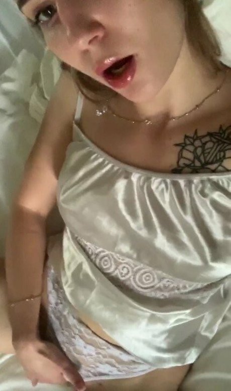 milenasweet onlyfans posts