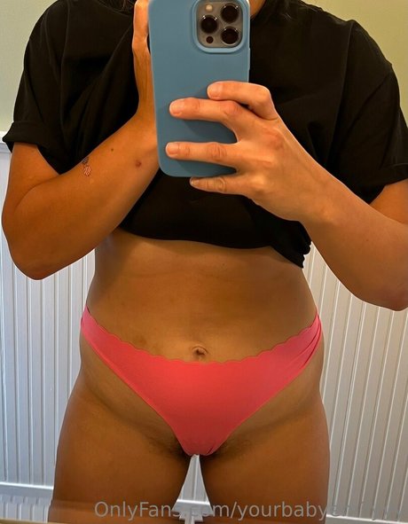 yourbabyemilyyy onlyfans nude porn