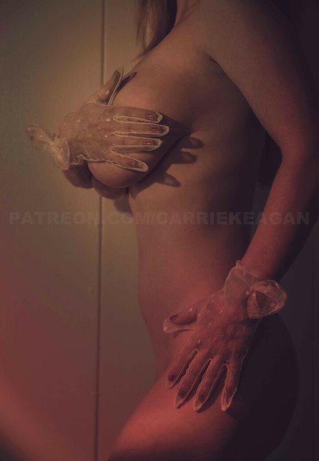 Carrie Keagan onlyfans leajs