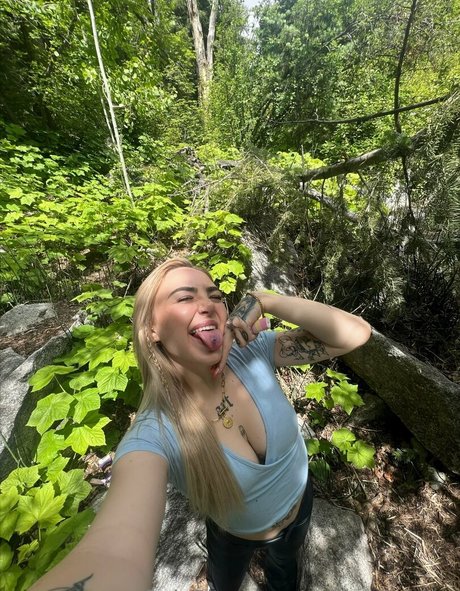 caitlynbabyxx en onlyfans