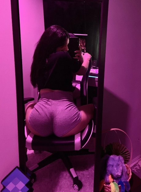 ThatGirlGatto naked on onlyfans