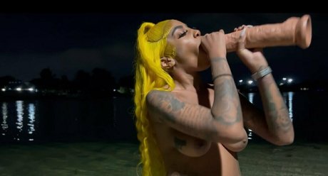 vickyhyuga leaked onlyfans pics