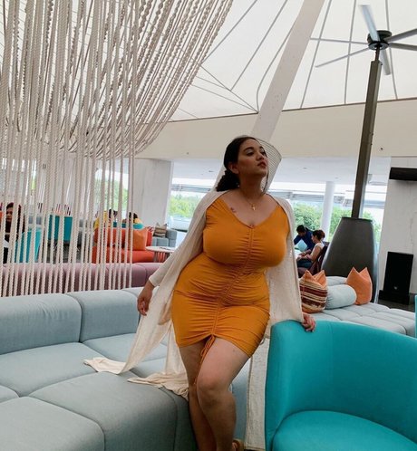 Reneesha Saikia onlyfans naked leaks